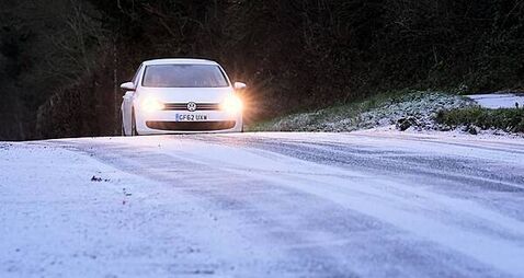Sub-zero temperatures, snow and black ice as yellow weather warnings grip Ireland