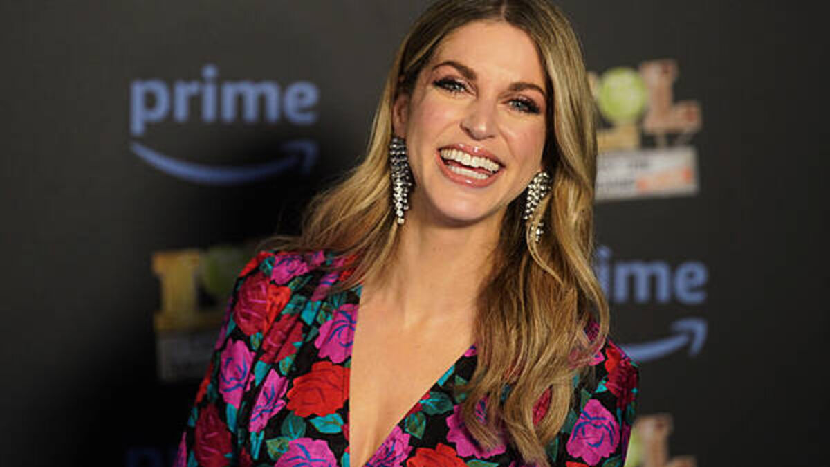 Ex-Ireland cricket captain and New York publican among investors in Amy Huberman wine venture