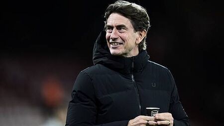 Spurs boss Thomas Frank ‘didn’t notice’ he was drinking from Arsenal-branded cup