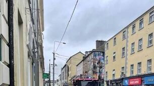 <p>Two fire brigades were attended the scene on O'Connell Street. </p>