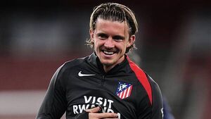 Tottenham closing in on signing of Atletico Madrid midfielder Conor Gallagher