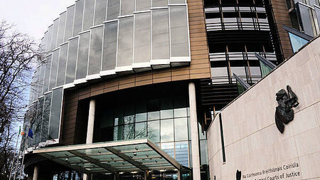 Convicted killer and man with over 270 convictions jailed for Dublin shopping centre fight