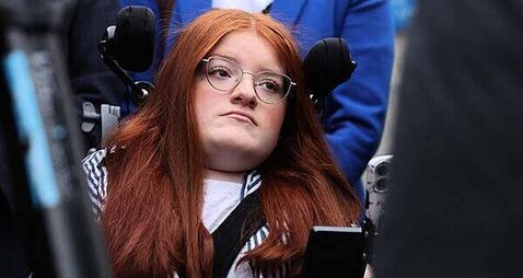 Teenager who is paralysed from neck down gets €4m settlement from hospital