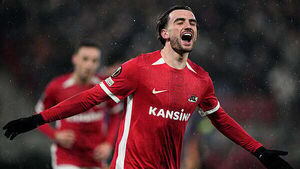 Troy Parrott scores hat-trick as AZ Alkmaar beat Ajax 6-0