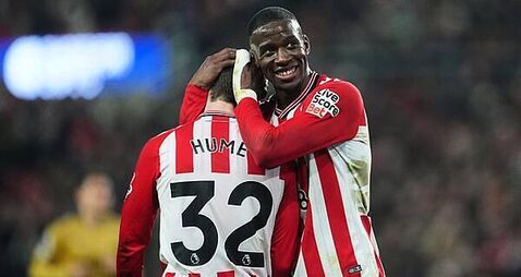 Turbulent week for Crystal Palace ends in defeat at Sunderland