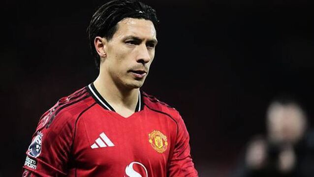 Lisandro Martinez bites back after being the butt of Manchester derby jokes