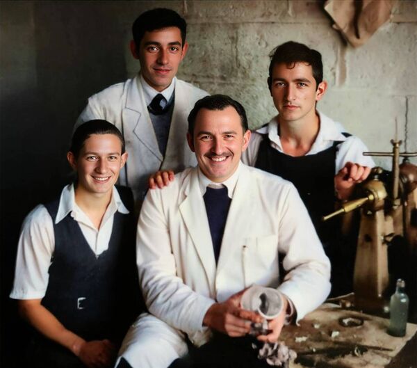 1947, Rebirth of Waterford Glass After almost a century of dormancy, Chief Designer Miroslav Havel, front centre in white coat, who was hired by Kael Bacik, led a young team including engraver Tommy Wall (back right) and Tommy Caulfield (front left) and Danny Byrne (back left). In these early days, the foundations were laid for global acclaim. 