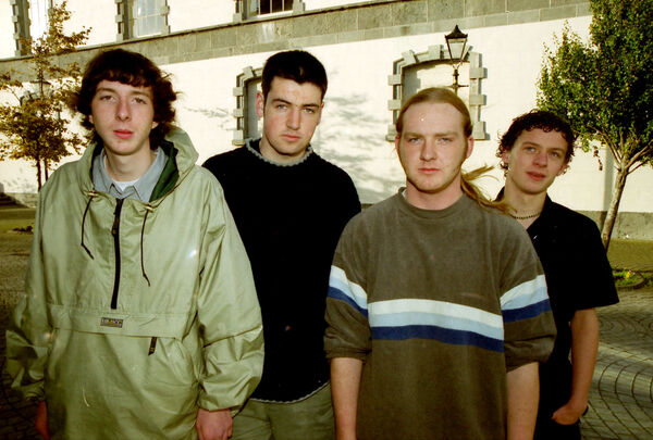  New young waterford band, 4 Doors Down back in 2000.