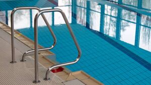 Motion passes in support of community swimming pool in county Waterford