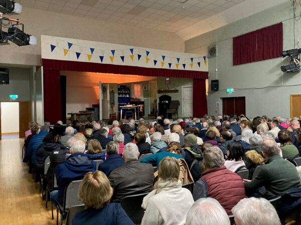 The performance of 'Da' was extremely well attended in Ballymacarbry Community Centre.