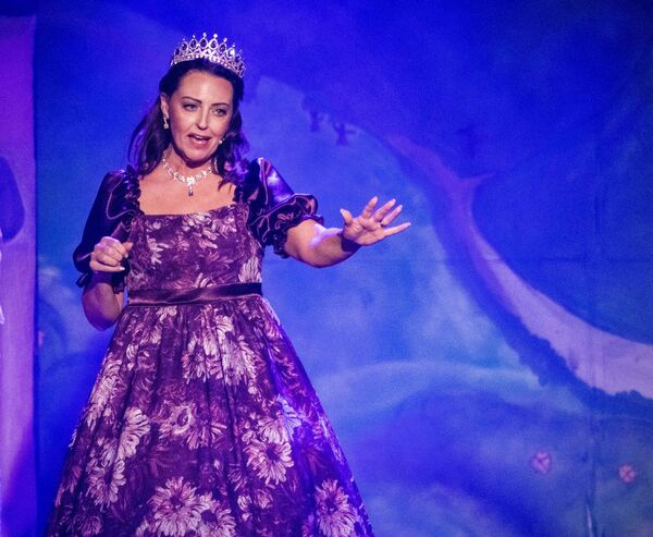 Samantha Brennan Molloy, Queen Grace , at Portlaw Musical Society, production of Rapunzel & The League of Princesses. Photo: Joe Evans Samantha Brennan Molloy, Queen Grace , at Portlaw Musical Society, production of Rapunzel & The League of Princesses. Photo: Joe Evans