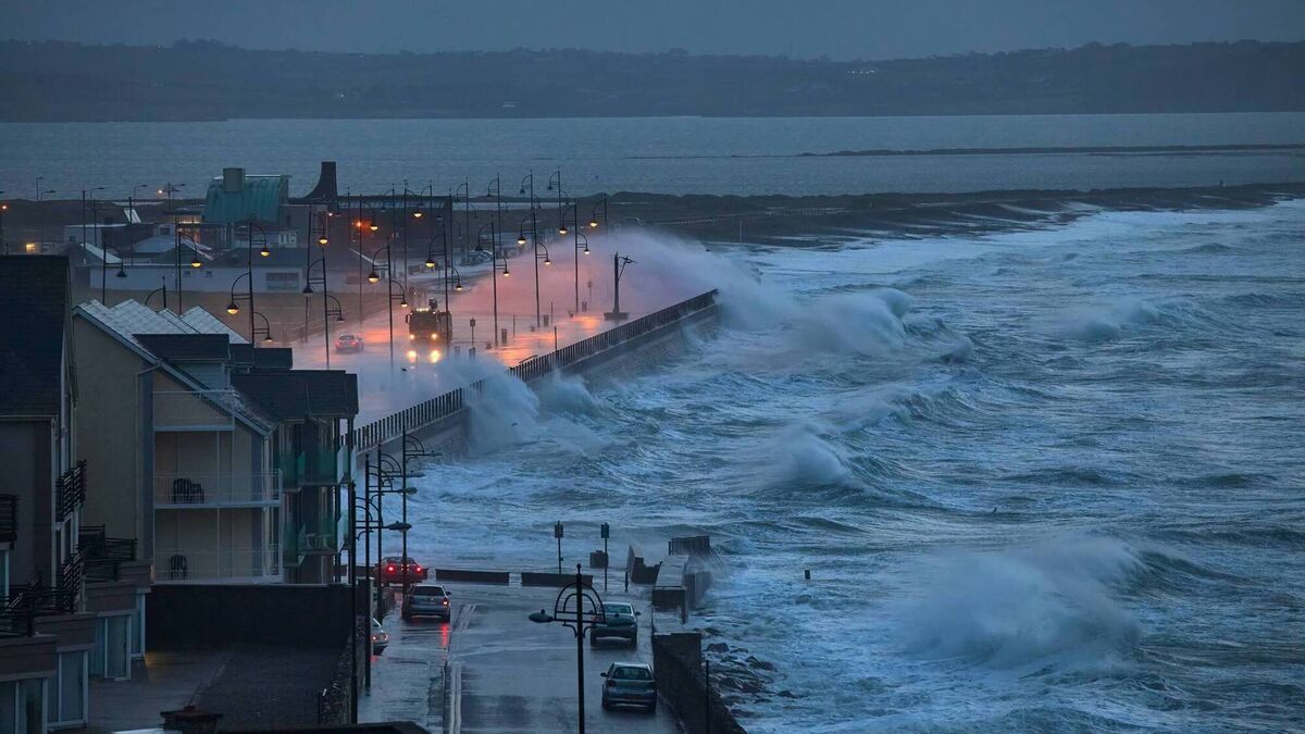 Weather warning issued for Waterford as strong winds and heavy rain on the way
