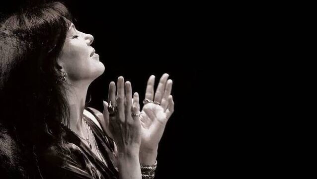 View from the Green Room: A night in Imelda May’s sitting room