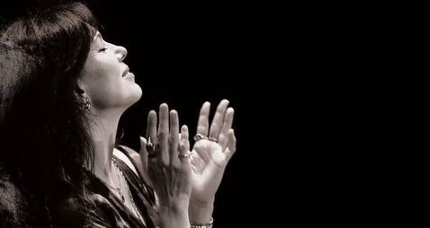 View from the Green Room: A night in Imelda May’s sitting room