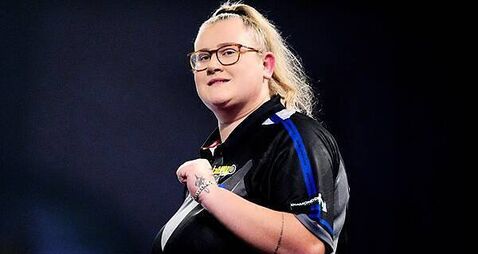 Beau Greaves becomes first woman to hit nine-darter on PDC ProTour