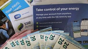 Aer Lingus' parent company posts record profits Aer Lingus' parent company posts record profits