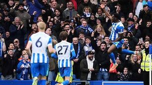 Tottenham’s relegation fears deepen as losing run extends at Fulham