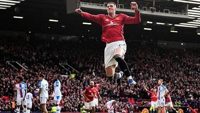 Benjamin Sesko strikes again as Man Utd secure comeback win over Crystal Palace