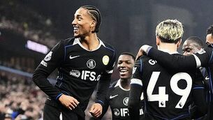 Don't question my commitment to United, says Rashford Don't question my commitment to United, says Rashford