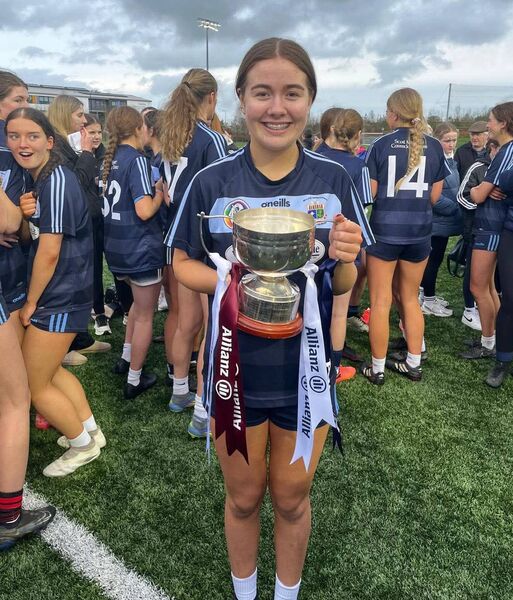 Ríona Shankey, from Portlaw, and the Scoil Mhuire, Greenhill, Carrick on Suir, Senior Camogie Team secured a win in the Post-Primary School All Ireland Senior B Camogie Final in SETU, Carlow.