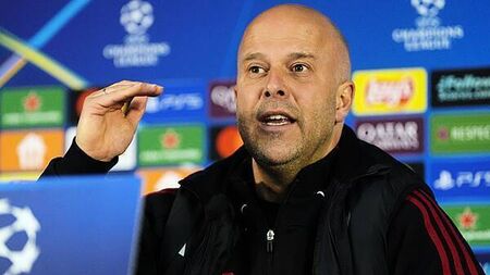 Liverpool boss Arne Slot ready for hostile atmosphere at Galatasaray