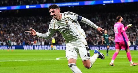 Federico Valverde nets first-half hat-trick as Real Madrid overpower Man City