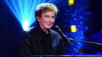 Barry Manilow announces first album in 15 years, featuring Gary Barlow song