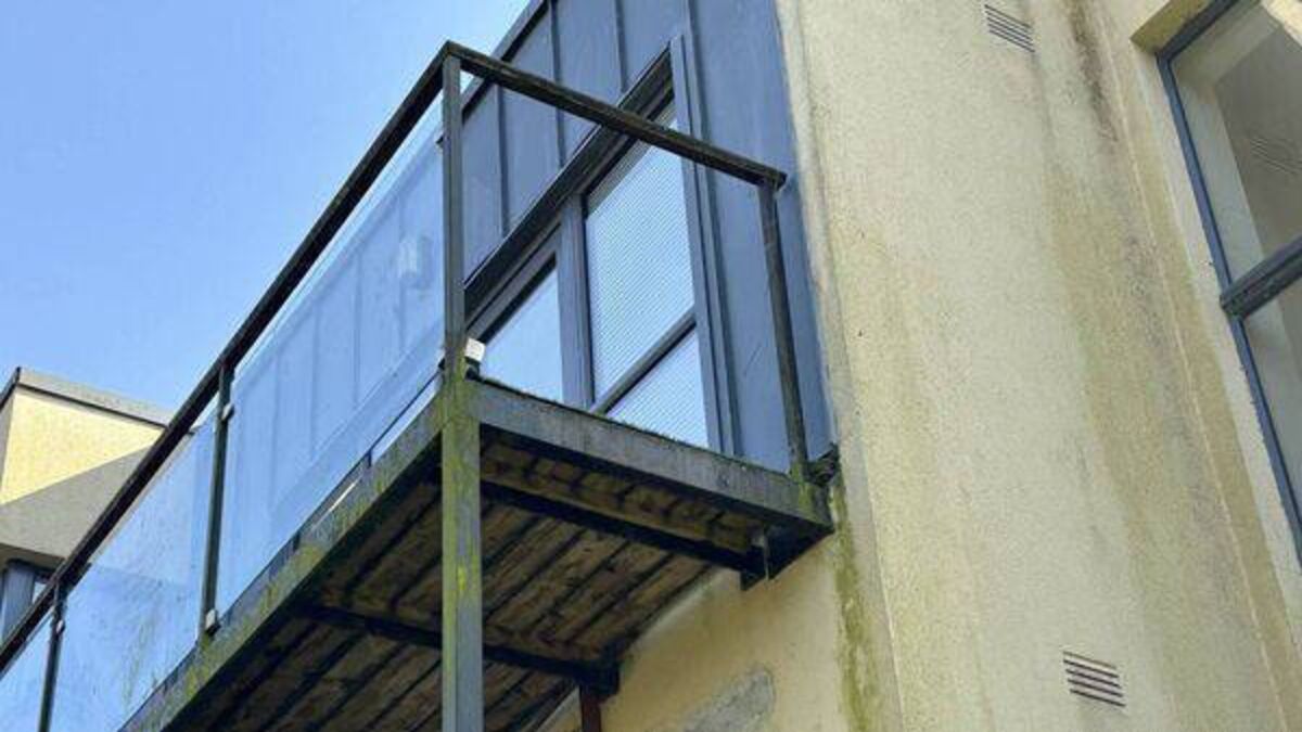 Waterford Council advise Mount Suir residents to 'avoid balconies' 