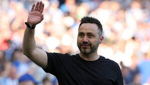 Tottenham close in on Roberto De Zerbi as talks reach advanced stage