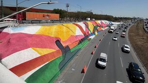 <p>The mural represents the surrounding landscape. Photo: Lucas Dwan</p>
