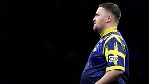 Luke Littler bid for third straight Premier League win thwarted by Gian van Veen