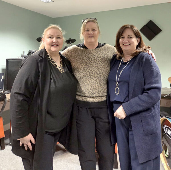 Mary Bennett (Theatrical Makeup Supervisor), Marina Walsh Tynan and Annette Heffernan (Hair Stylists) at Waterford College of Further Education's Theatre Studies production of Queens by Kristen Doherty at WAMA Studios. Mary Bennett (Theatrical Makeup Supervisor), Marina Walsh Tynan and Annette Heffernan (Hair Stylists) at Waterford College of Further Education's Theatre Studies production of Queens by Kristen Doherty at WAMA Studios.