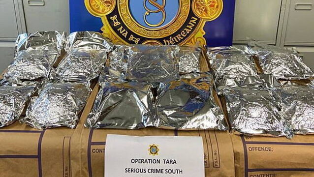 Man (20s) arrested after drugs worth €830k seized in Dublin