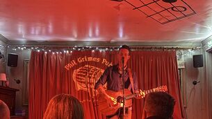 <p>Ben de la Cour playing at a Subterranean Sounds gig. Photo: Libby Marchant</p>