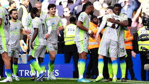 Andy Farrell plays down full-back concerns as Elliot Daly faces X-ray on forearm