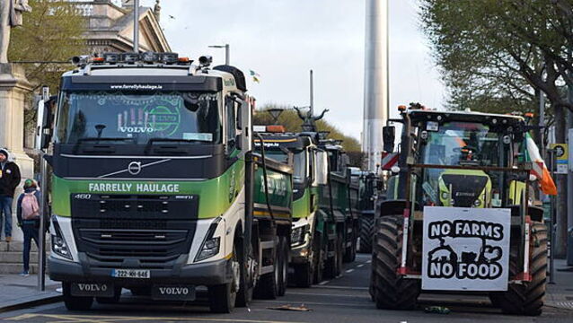 Fuel Protests: Some motorway blockages remain as public transport back up and running