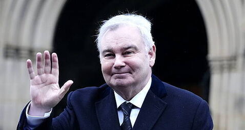 Eamonn Holmes says he will do his best to get well soon after stroke