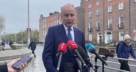 Taoiseach defends his leadership after criticism from party over fuel protests