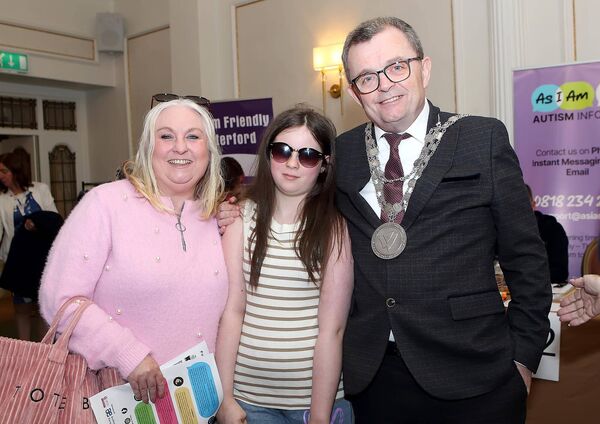 The Mayor of Waterford City &amp; County, Cllr. Seamus Ryan pictured with Paula Ryan and Isobel Kavanagh.