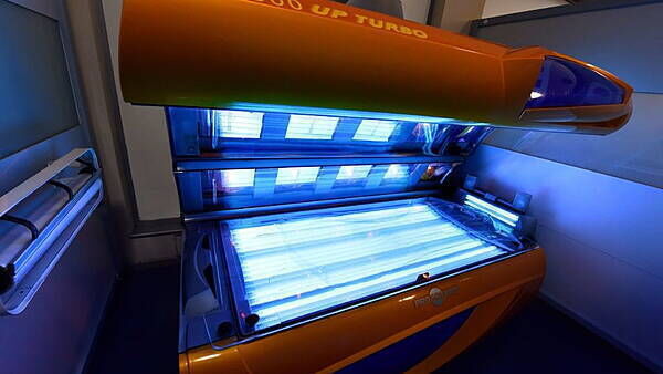 Aoife McGregor’s salon spared conviction for selling sunbed session to underage girl