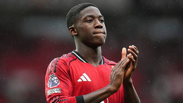 Kobbie Mainoo agrees new Manchester United deal