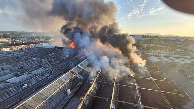 Asbestos concerns at site of extensive fire in Waterford city business park