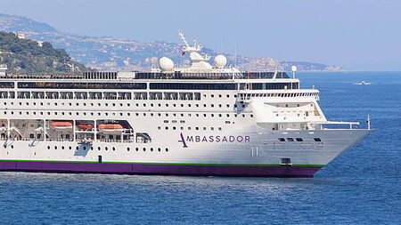 Passengers allowed to leave norovirus-hit cruise ship