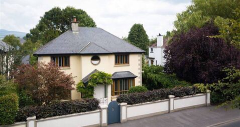 Waterford Property: Private oasis close to Dungarvan town centre