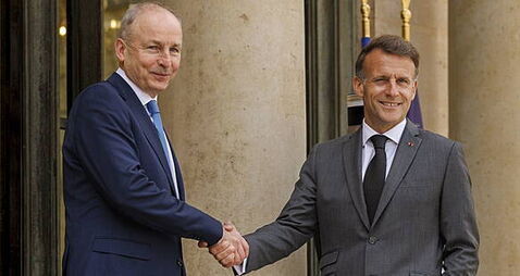Macron shows Taoiseach ‘very moving’ letters from Wolfe Tone to France