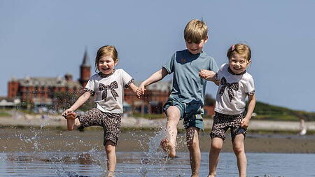 Ireland sees new May high of 28.8C