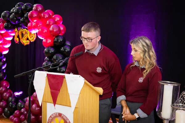 James Drohan and Isabel Fitzgerald Hosts of the graduation James Drohan and Isabel Fitzgerald Hosts of the graduation