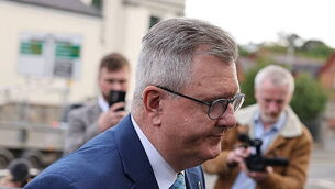 Stormont powersharing set to return after DUP executive backs deal