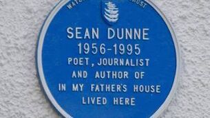 <p>A Blue Plaque on the house in Waterford city where the writer Sean Dunne lived.</p> <p>A Blue Plaque on the house in Waterford city where the writer Sean Dunne lived.</p>
