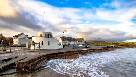 Council investigating Ardmore Beach following loss of Blue Flag status